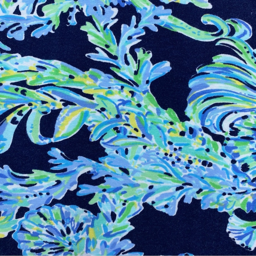 Lilly Pulitzer Mari Top Hide Tide Navy Scuba Doo Size Small T Shirt Short Sleeve - Picture 7 of 7